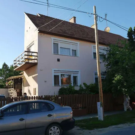 Erdei Vendeghaz Hajduszoboszlo