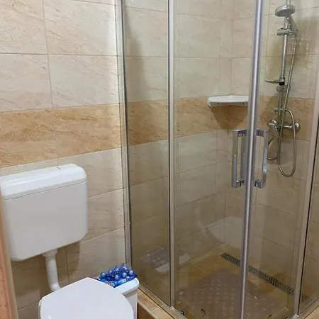 Erdei Vendeghaz *